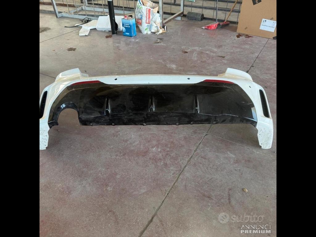 Ricambi disponibili paraurti post. F40 Bmw serie1 - 3/3