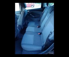 Ford C-Max 1.6 TDCi 115CV Plus - 8