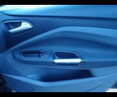 Ford C-Max 1.6 TDCi 115CV Plus - 10