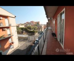 Ampio Appartamento 5 vani con Garage Catania zona - 24
