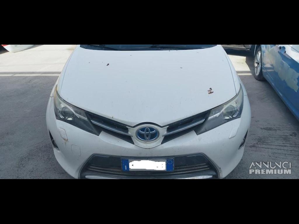 Ricambi Toyota Auris Hybrid 1.8 del 2013 - 3/17