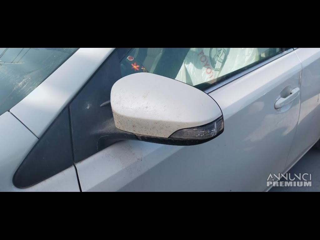 Ricambi Toyota Auris Hybrid 1.8 del 2013 - 8/17