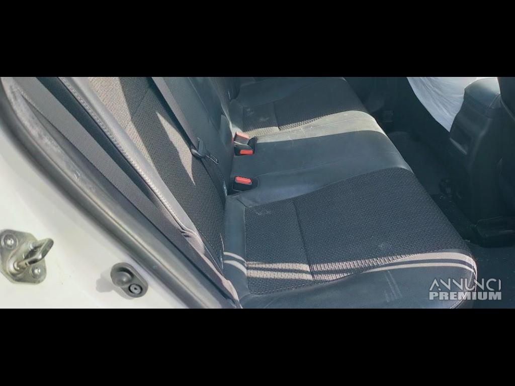 Ricambi Toyota Auris Hybrid 1.8 del 2013 - 15/17
