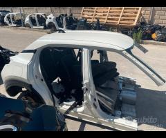 Ricambi Nissan juke 2021 scocca per tagliate
