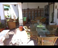 Portella Castanea, ampia villa di 150mq e 10.000 - 10