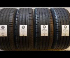 4 GOMME 275 35 22 PIRELLI A55598
