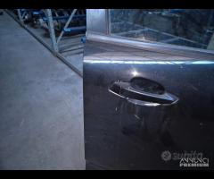 Porta Anteriore Destra Per Mahindra KUV 100 2021