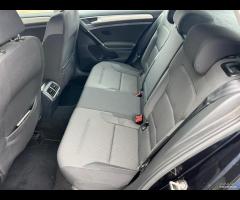 Volkswagen Golf 1.6 TDI 110 CV 5p. Highline BlueMo - 9