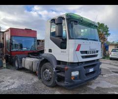 iveco stralis trattore stradale