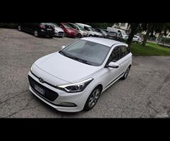 Hyundai i20 1.1 CRDi 12V 5 porte Go! Plus - 26