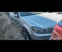 Ricambi Mercedes SW W 204 C 220 D del 2010