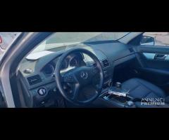 Ricambi Mercedes SW W 204 C 220 D del 2010 - 8