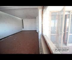 GROTTAGLIE - 4 vani e accessori - 9