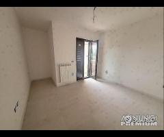 Appartamento 3 vani e acc. Box e giardino - 11