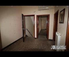 INDIPENDENTE con terrazzo via per Rocca - 12