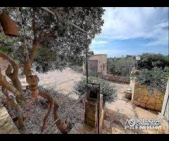 Villa panoramica in zona Spezzatarallo