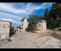 Villa panoramica in zona Spezzatarallo - 23