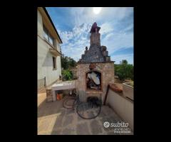 Villa panoramica in zona Spezzatarallo - 29