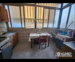 APPARTAMENTO con box auto di mq.30 - 24