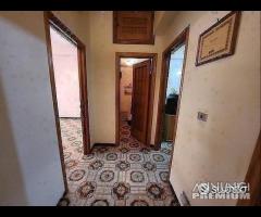 APPARTAMENTO con box auto di mq.30 - 27