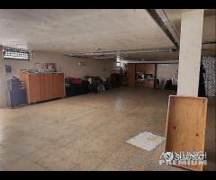 Villa con piscina - 30