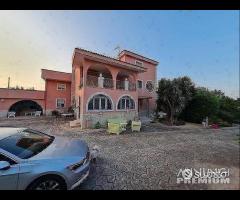 Villa ammobiliata zona Lamie Grottaglie