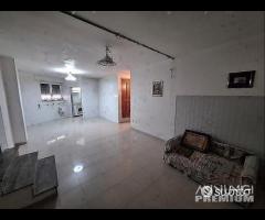 Intero stabile con garage
