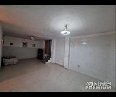 Intero stabile con garage - 6