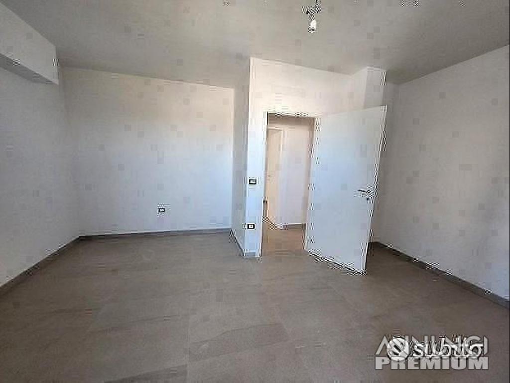 Nuove costruzioni 3 Vani più acc. Box auto incluso - 8/12