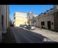 INDIPENDENTE con terrazzo via per Rocca