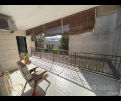 Indipendente con garage e giardino