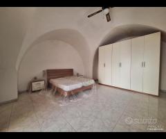 Grottaglie-indipendente con veranda