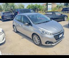 PEUGEOT 208 1.2 BENZINA ADATTA NEOPATENTATI