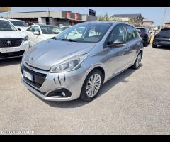 PEUGEOT 208 1.2 BENZINA ADATTA NEOPATENTATI - 11
