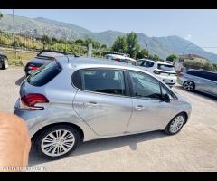 PEUGEOT 208 1.2 BENZINA ADATTA NEOPATENTATI - 16