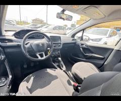 PEUGEOT 208 1.2 BENZINA ADATTA NEOPATENTATI - 24