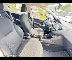 PEUGEOT 208 1.2 BENZINA ADATTA NEOPATENTATI - 28