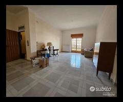 GROTTAGLIE via Salgari - Quattro vani + accessori