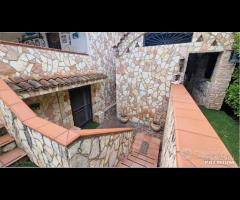 VILLA CON PISCINA rif.136/25 - 8