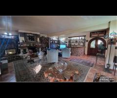 VILLA CON PISCINA rif.136/25 - 19