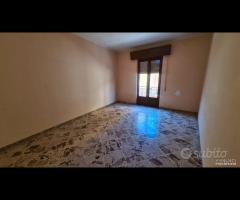 Castelvetrano casa ind. con ampio garage - 8