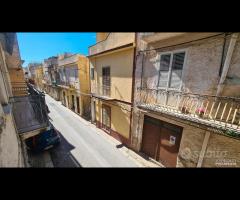 Castelvetrano casa ind. con ampio garage - 12