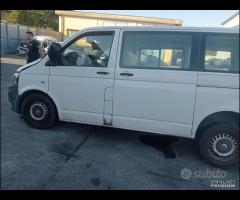 Volkswagen Transporter t5 4motion 2.0tdCAA ricambi