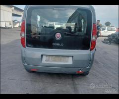 fiat doblo 2015 2.0 td demolito per ricambi - 7