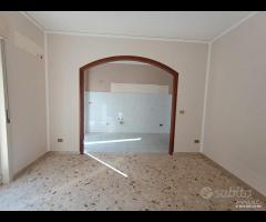 VILLABATE / CORSO ITALIA 2 vani mq70 rif.139/25 - 13