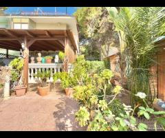 Isola_Porz.Villa a 100mt dal mare rif.140/25 - 29