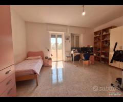 Villetta bifamiliare con giardino - 9