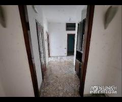 Appartamento trivani Taranto via Andronico - 9