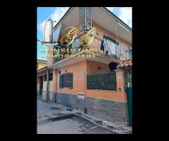 Soluzione indipendente con cortile a Parete - 6