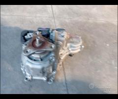 riduttore ripartitore BMW 320 xdrive 2018 b47 - 6